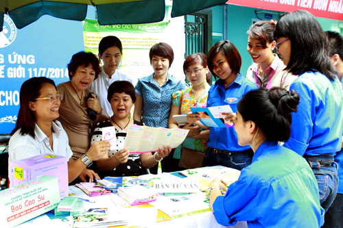Giải “bài toán” duy trì mức sinh thấp hợp lý